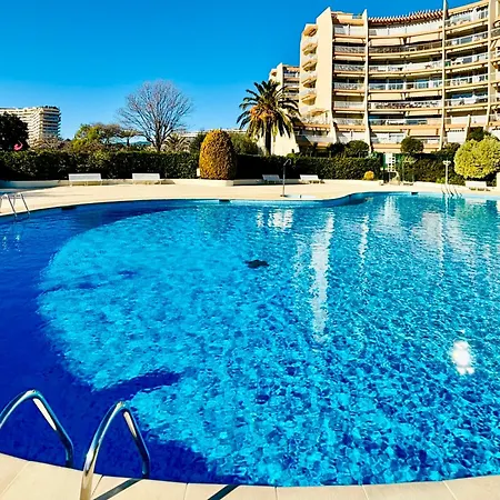 Somptueux 3 Pieces Vue Sur Piscine *