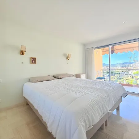 Somptueux 3 Pieces Vue Sur Piscine *